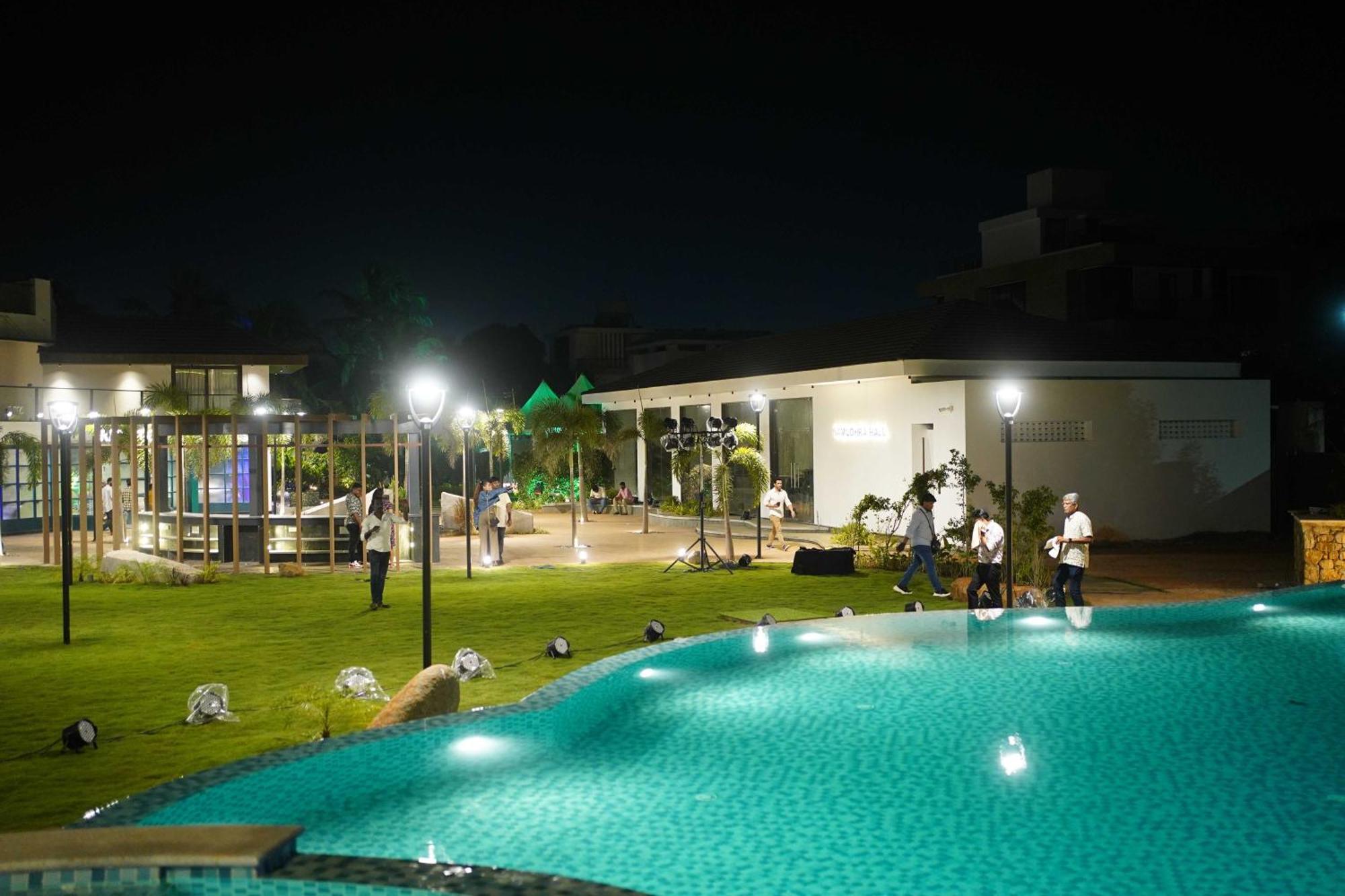 Mstays Ecr By Mirabilis Hotel Chennai Exterior photo